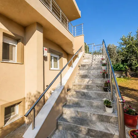 Katsanikos * Prinos (Thasos)